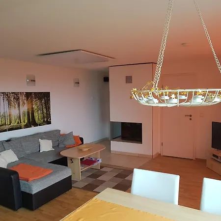 Semesterbostad Ski- Und Wanderurlaub Im Wald Ferienhaus Adlerblick