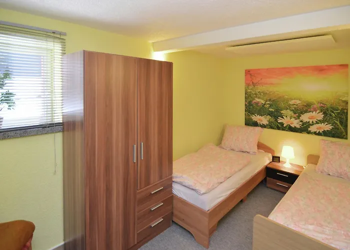 & Hiking Forest * Schnett